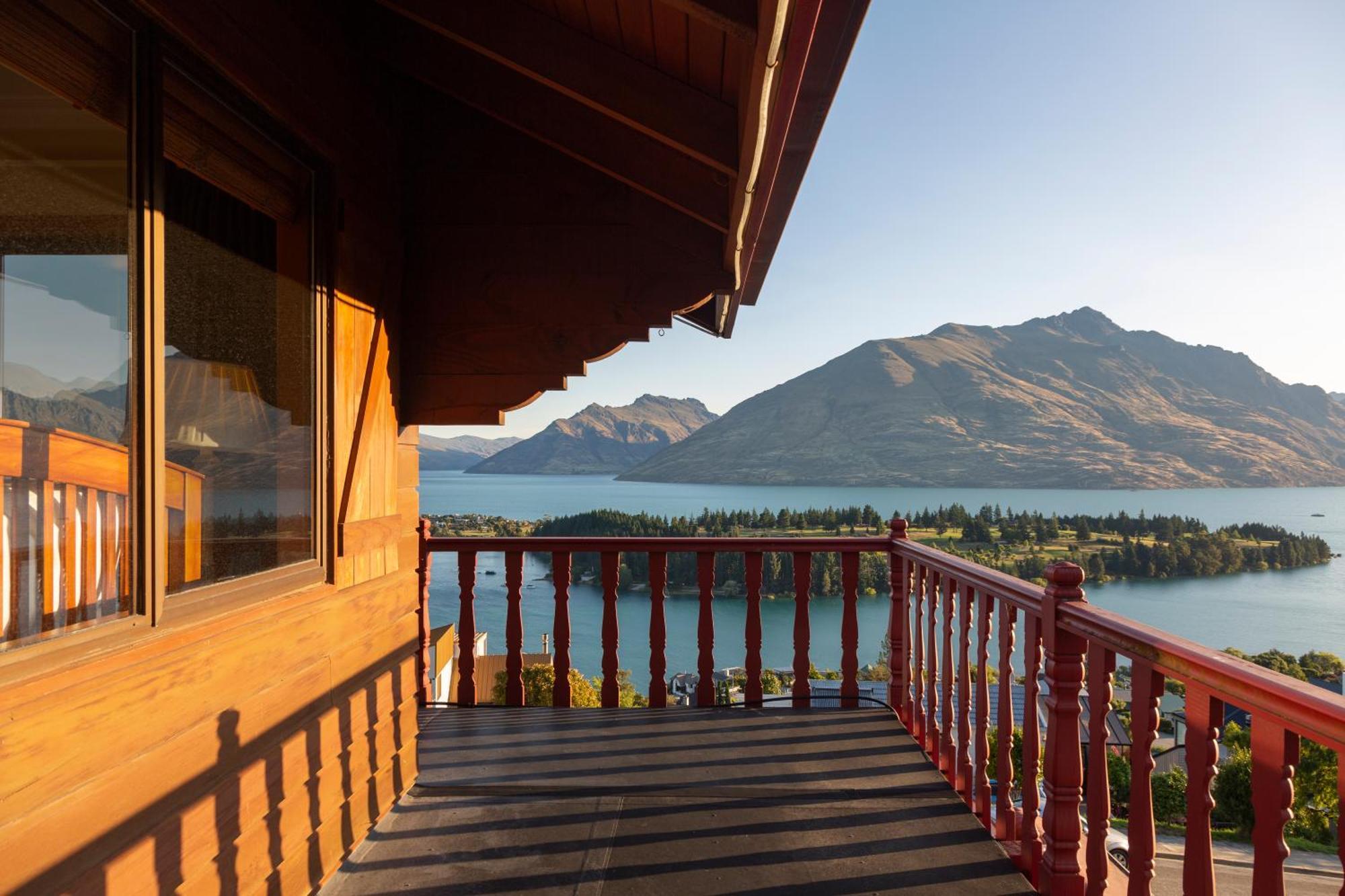 Matterhorn Lodge By Sotheby'S Luxury Rental Homes Queenstown Exterior photo